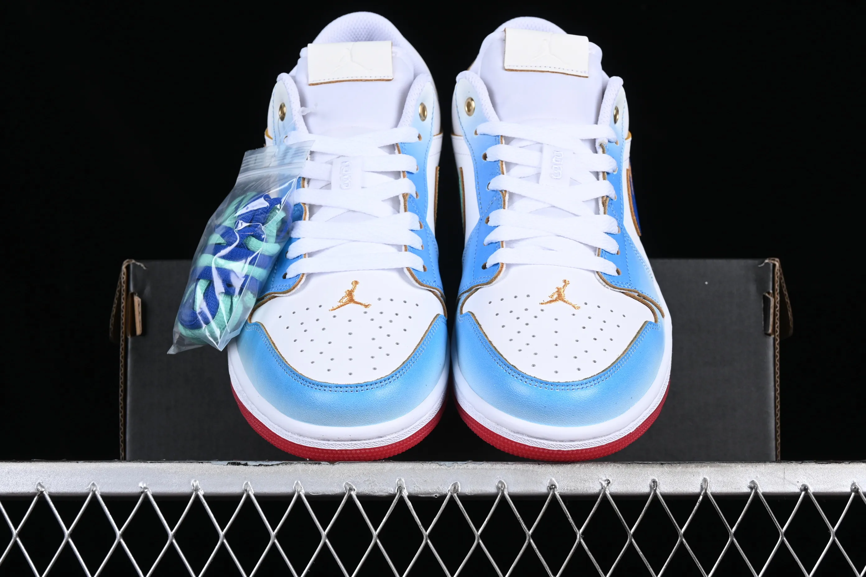All categories Air Jordan Jordan series basketball shoes Air Jordan 1 Low Air Jordan 1 Low AJ1 Joe 1 fusion color matching low-top cultural casual sneakers DN8895-141